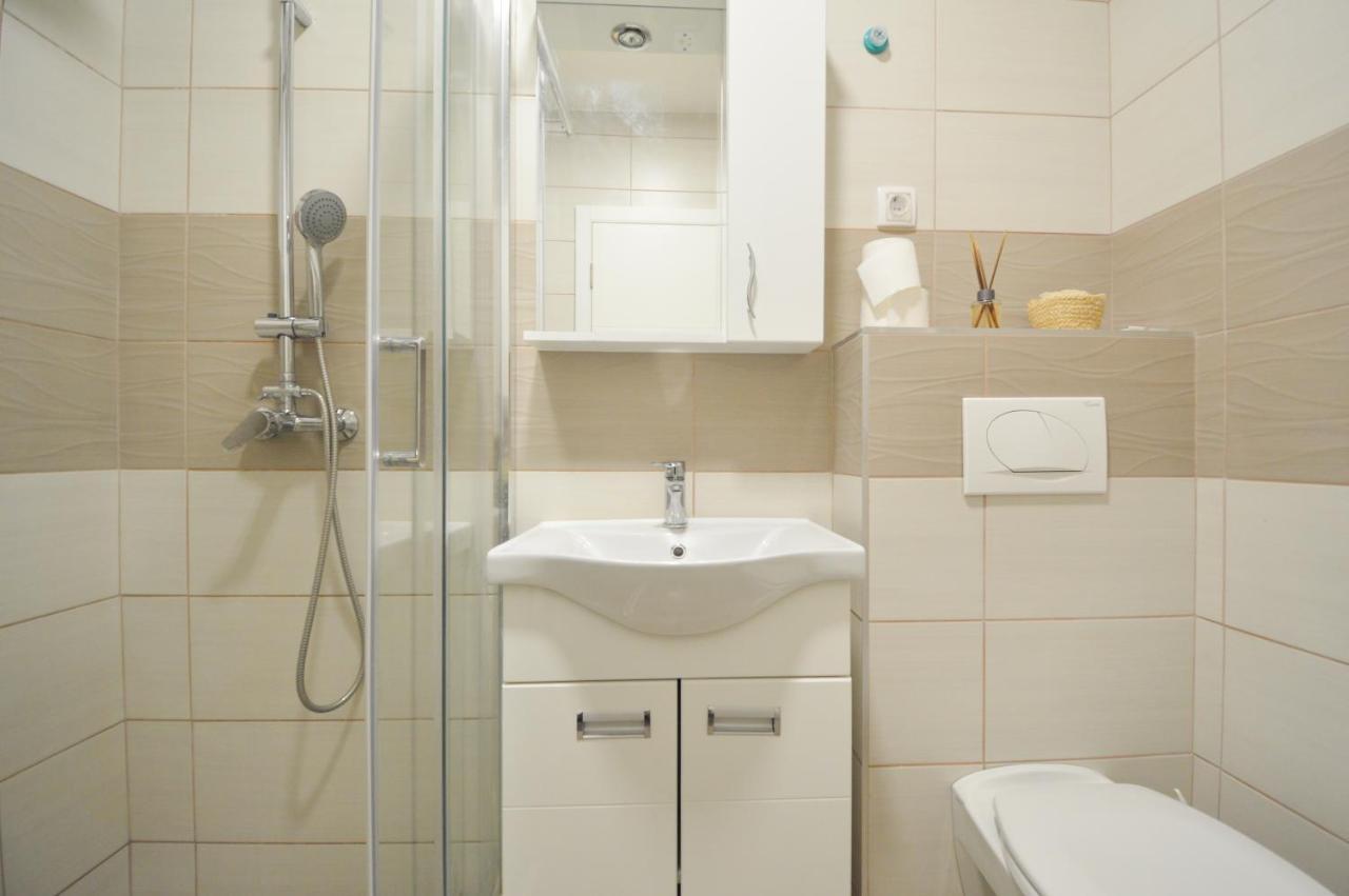 Shine24 - Spacious And Bright Apartment - New Novi Sad Extérieur photo