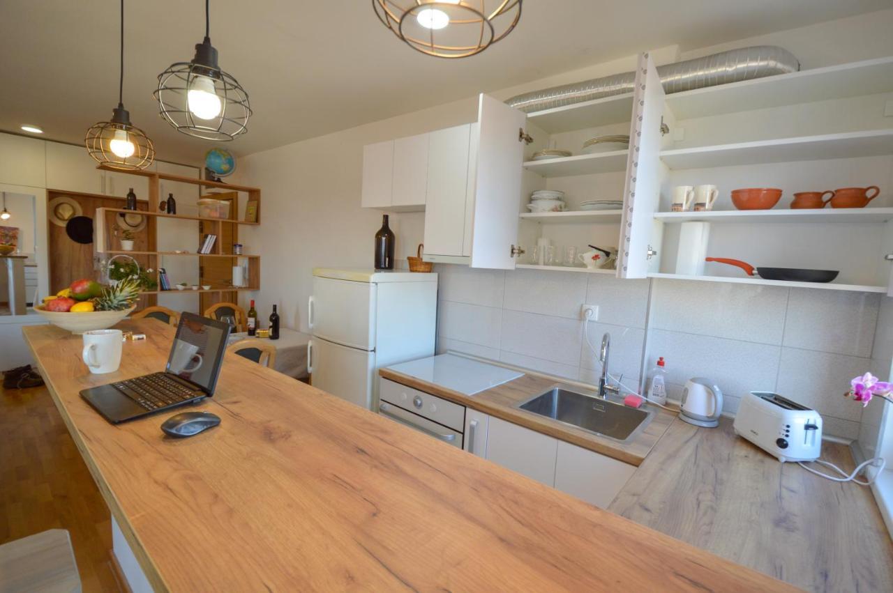 Shine24 - Spacious And Bright Apartment - New Novi Sad Extérieur photo